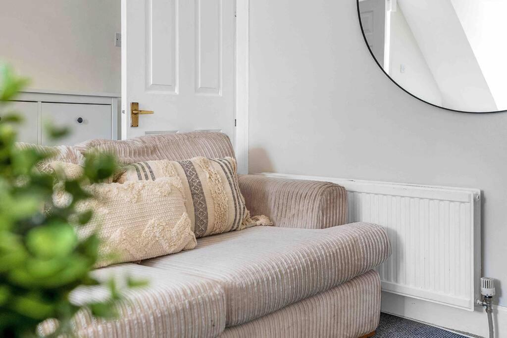 Stylish 1 Bedroom Apartment Edimburgo Exterior foto